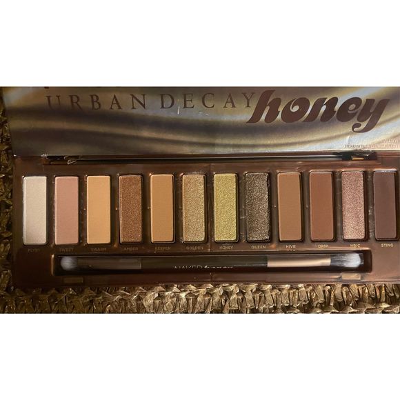 Urban Decay Other - Urban Decay Naked Honey Shadow Palette New in Box $49